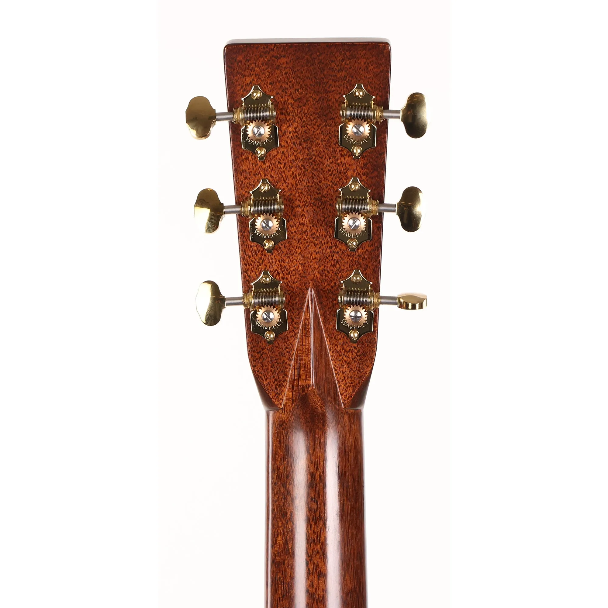 000-28E Modern Deluxe Acoustic-Electric 2021