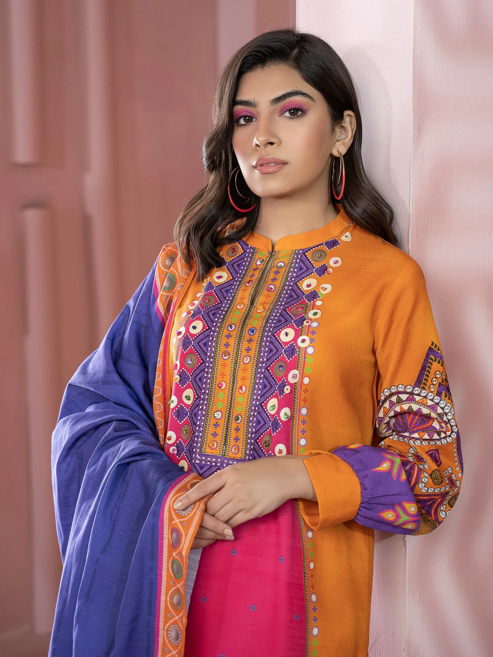 2 Piece Khaddar Suit-Printed (Unstitched)