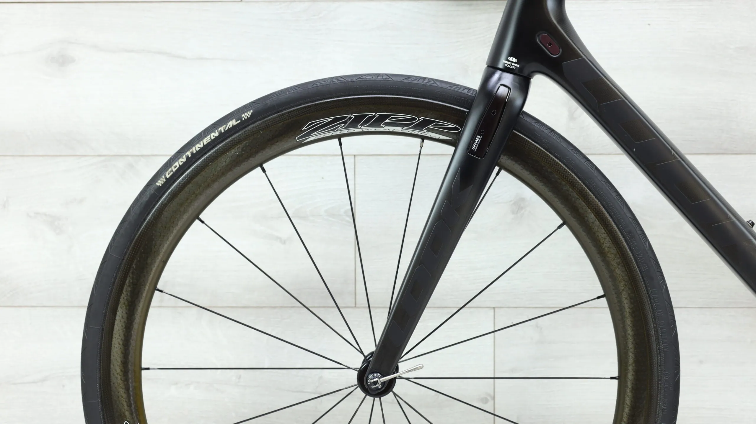 2014 Look 695 Aerolight  Road Bike - 57cm