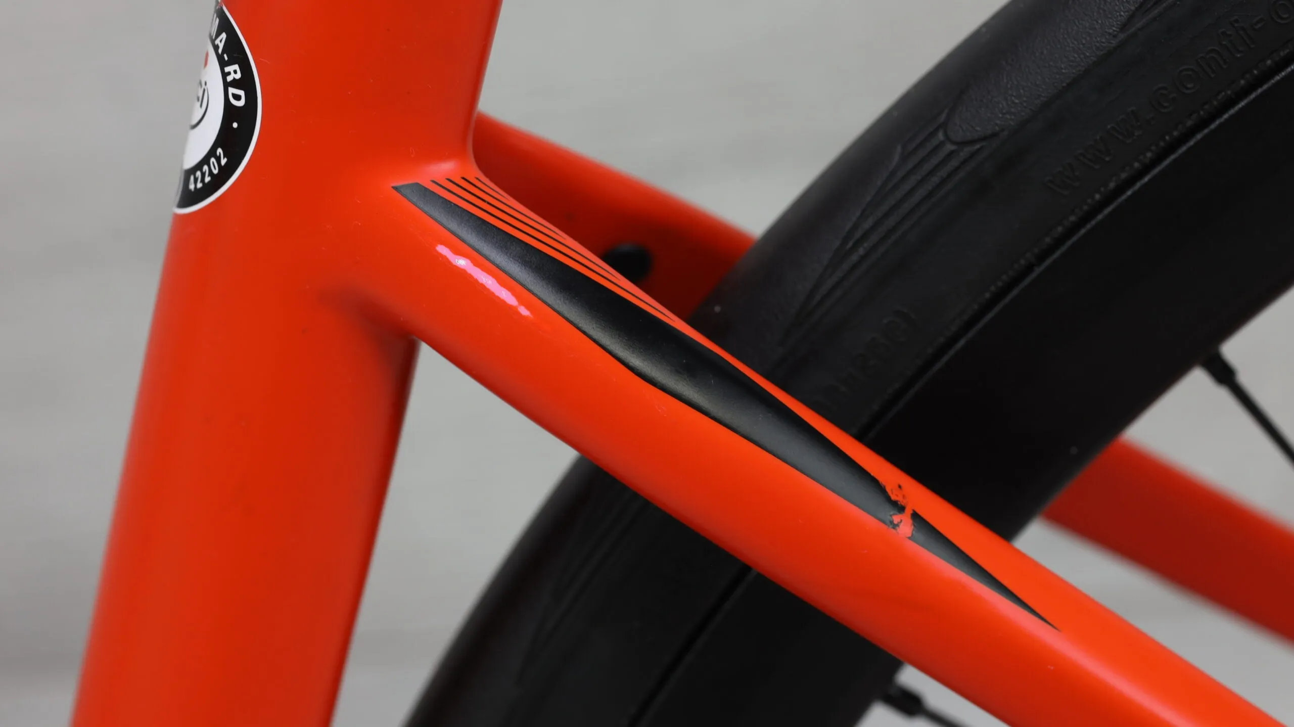 2017 BMC Roadmachine 02  Road Bike - 47cm
