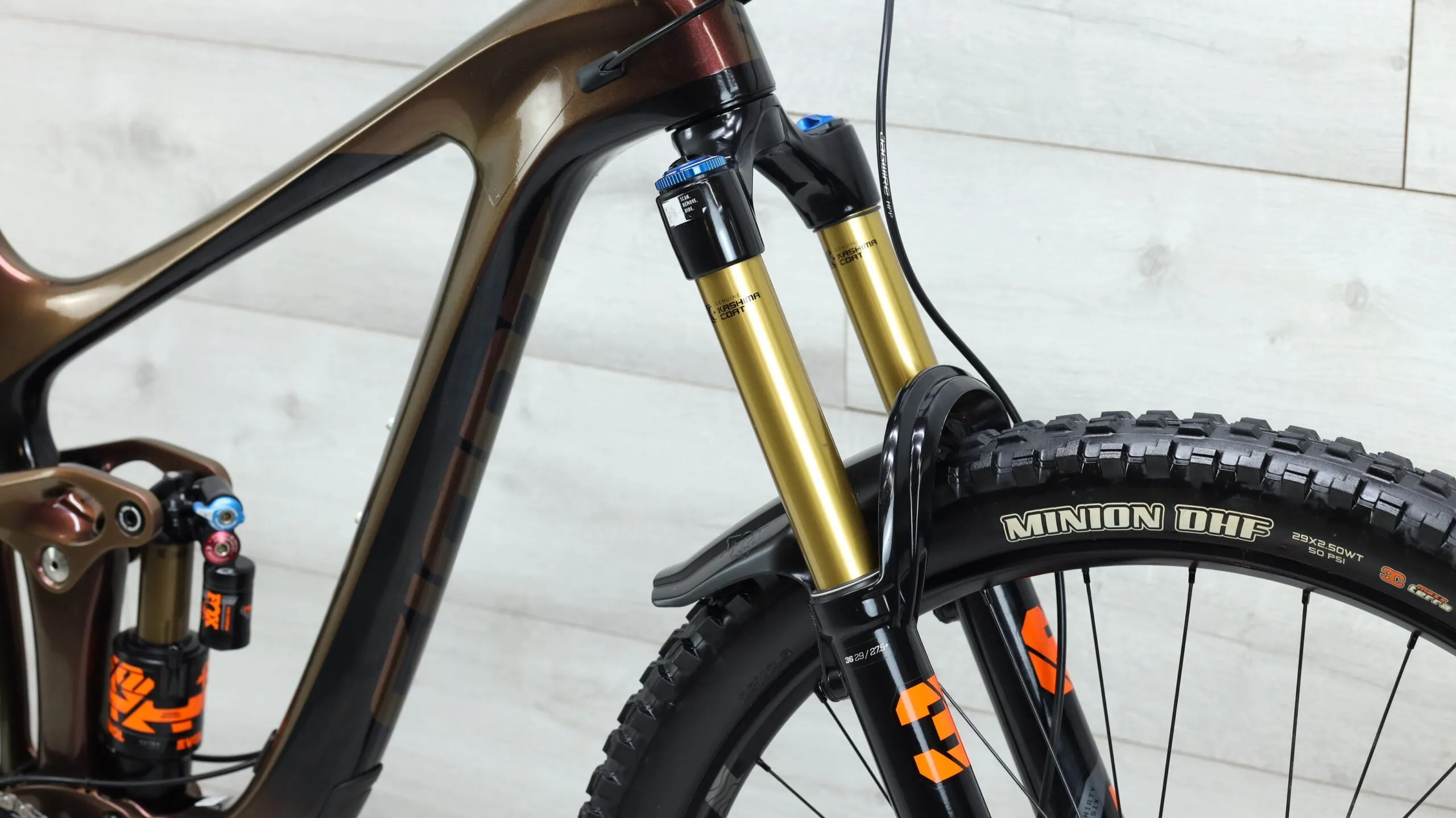 2020 Giant Reign Advanced Pro Mountain Bike - Small
