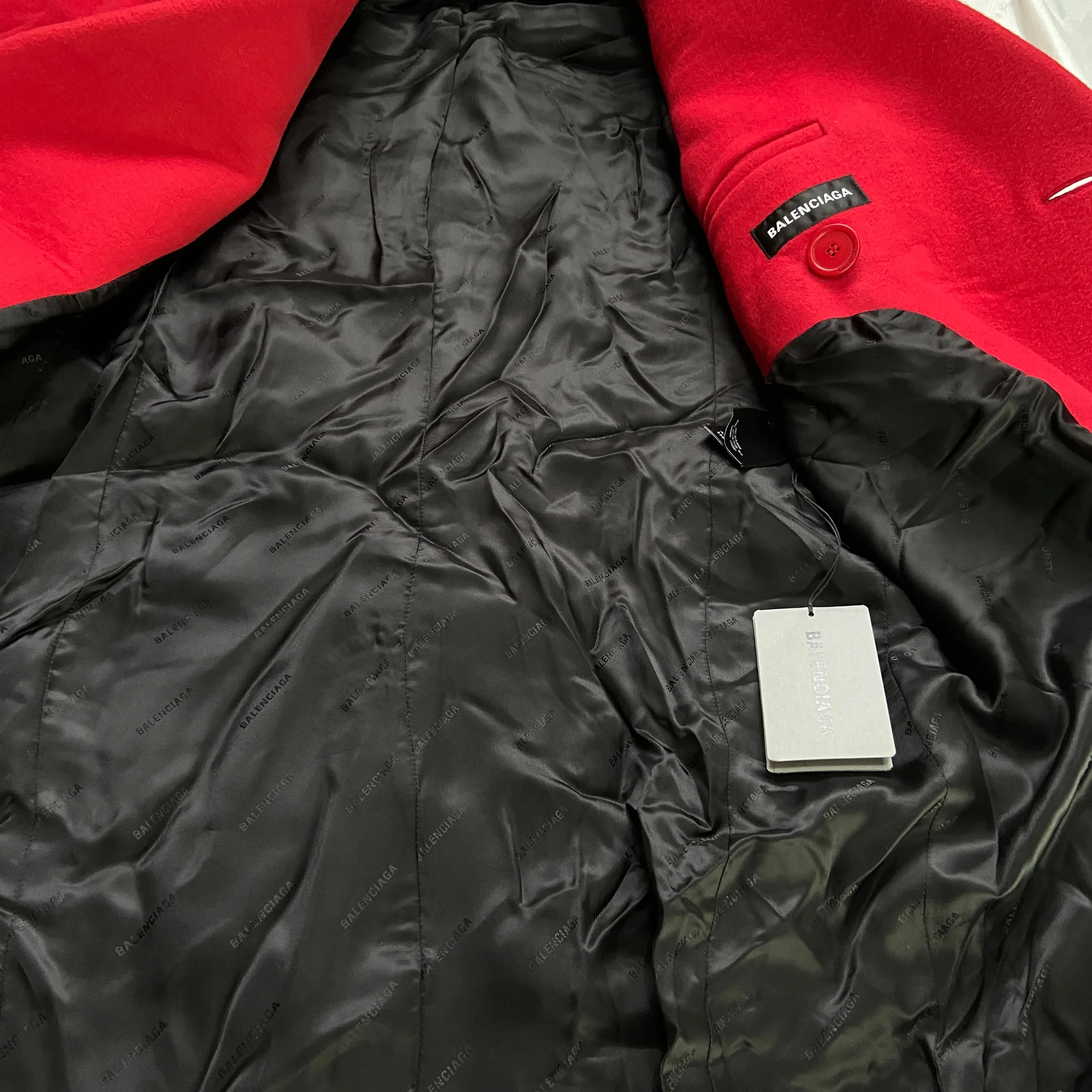 Balenciaga Ss19 runway 80s boxy shoulder red camel wool coat jacket 46