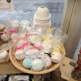 Bath Bombs; by WICK-IT