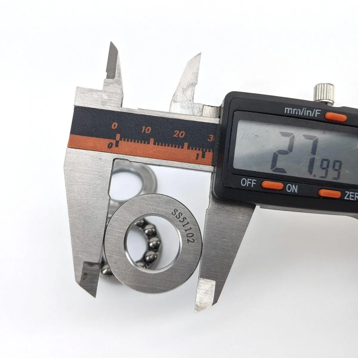 Cannular Bearings for Turntable