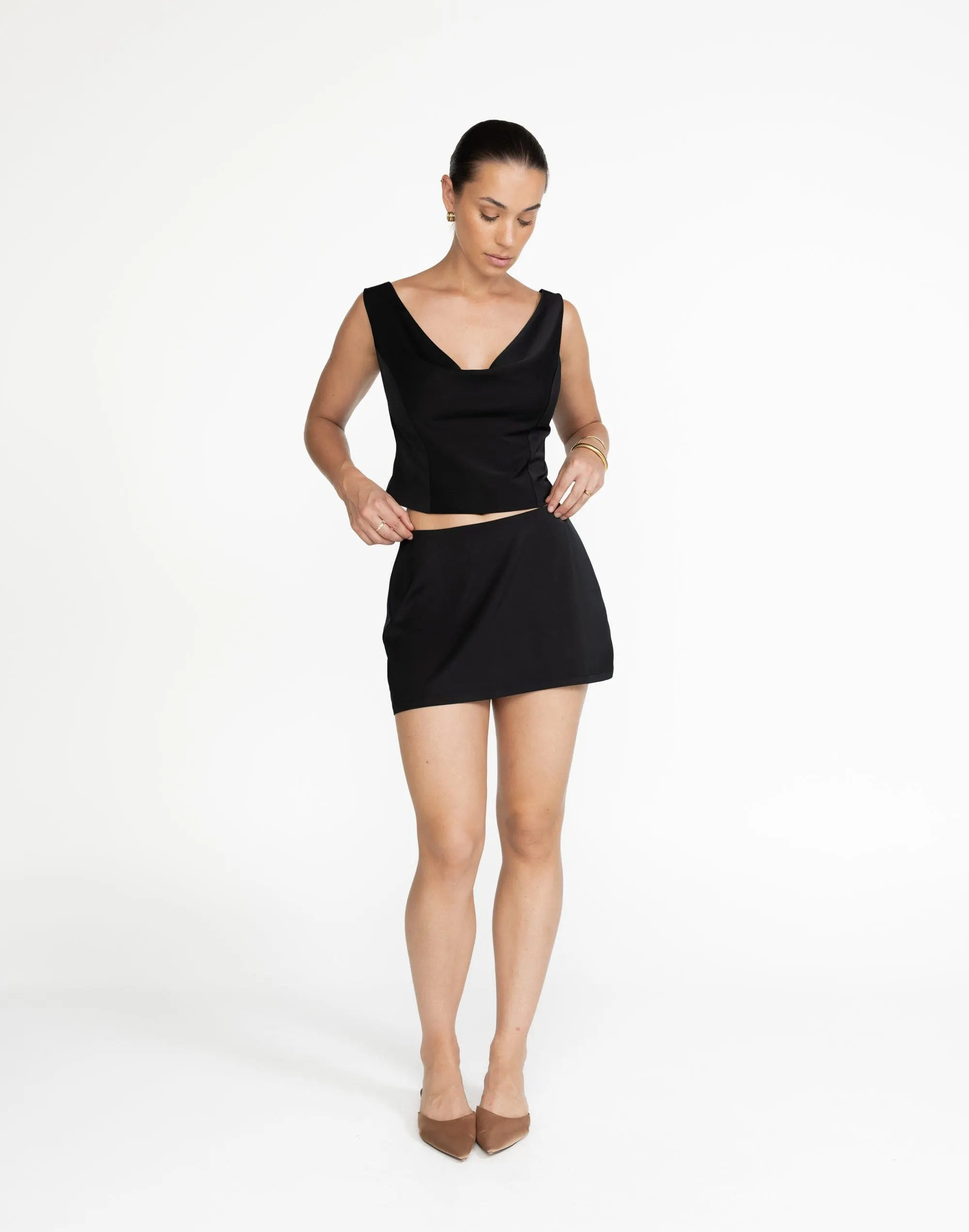 Cascades Top (Black)