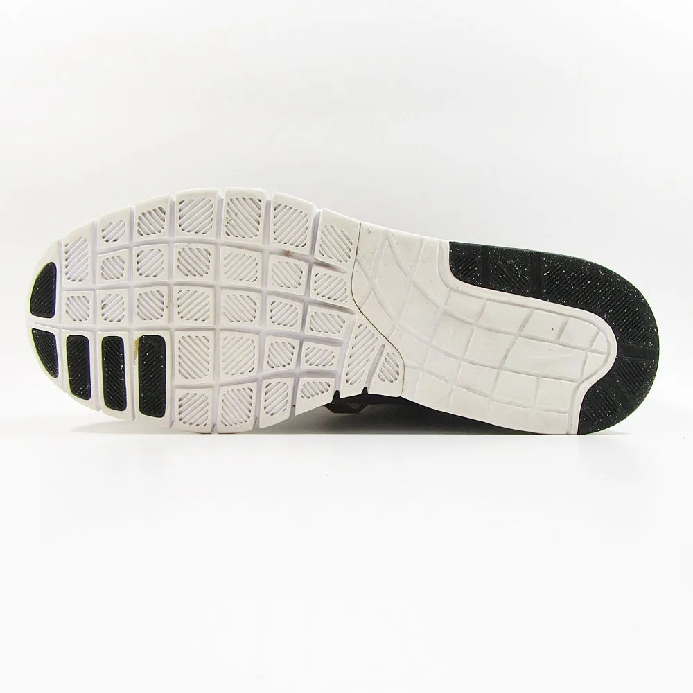 NIKE Signature