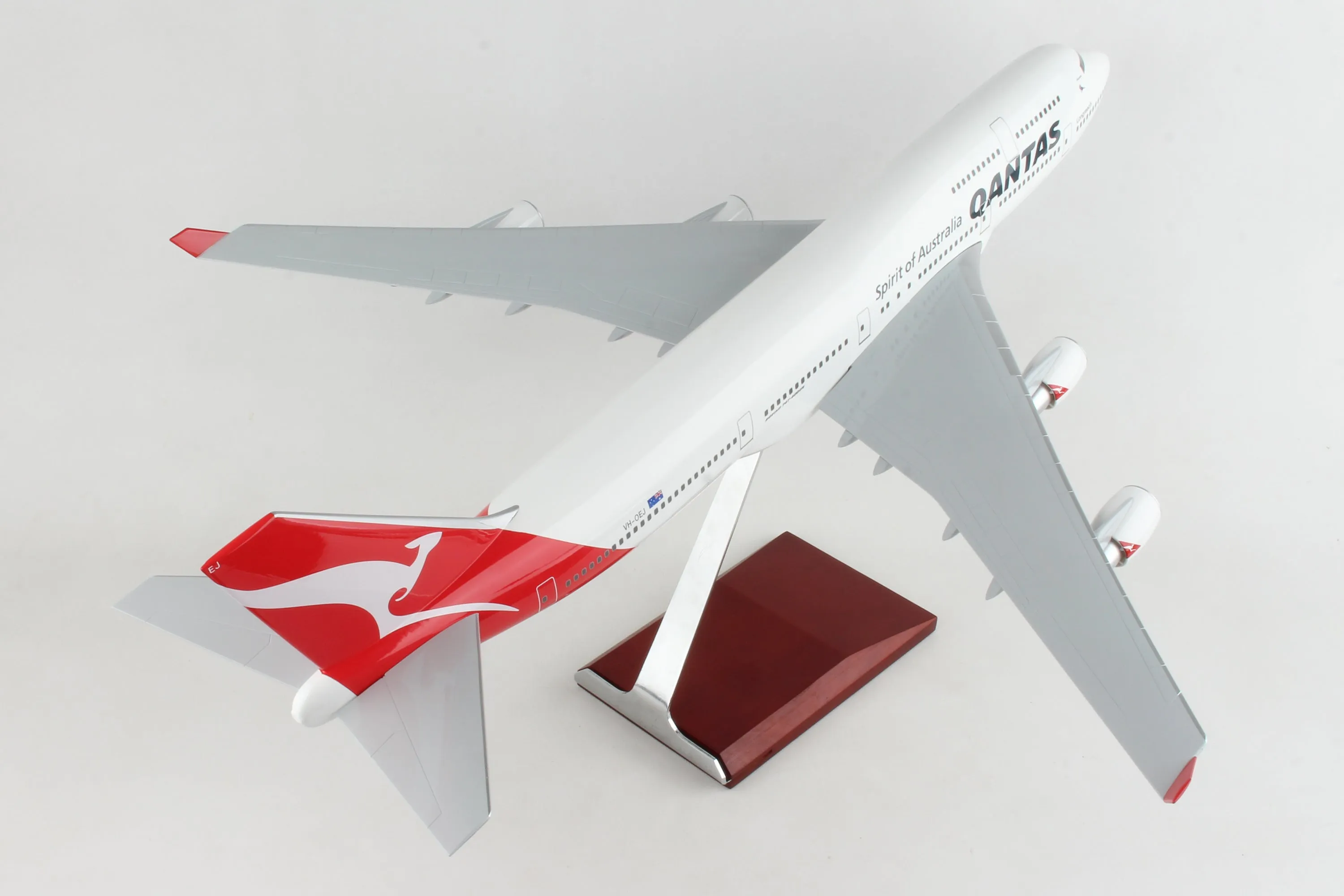 SKR9501 SKYMARKS QANTAS 747-400 1/100