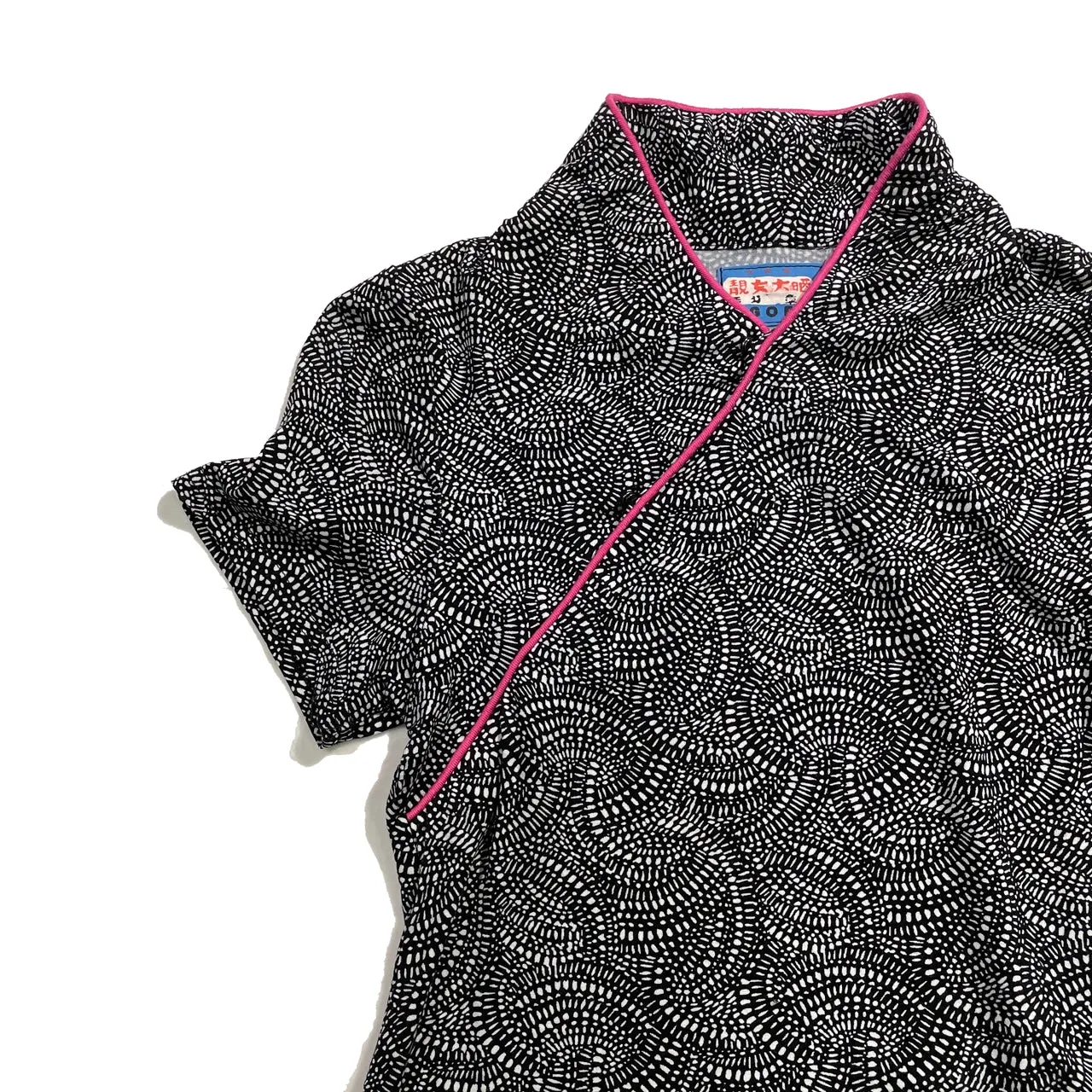 Stand Collar Mui Jai Top, Navy Mosaic/Pink