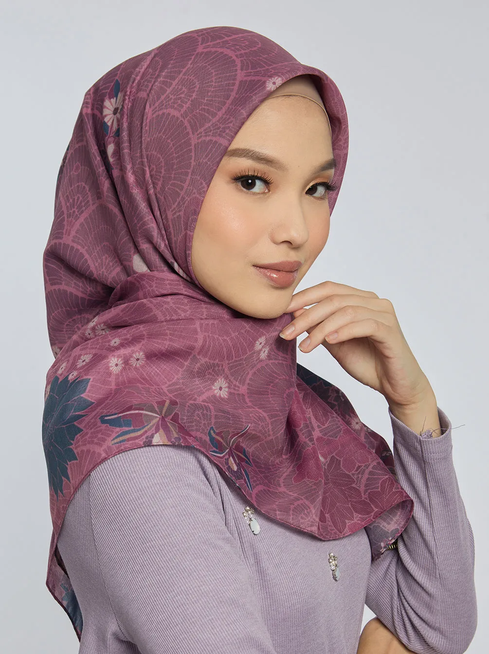 TELLA SCARF CHERRY