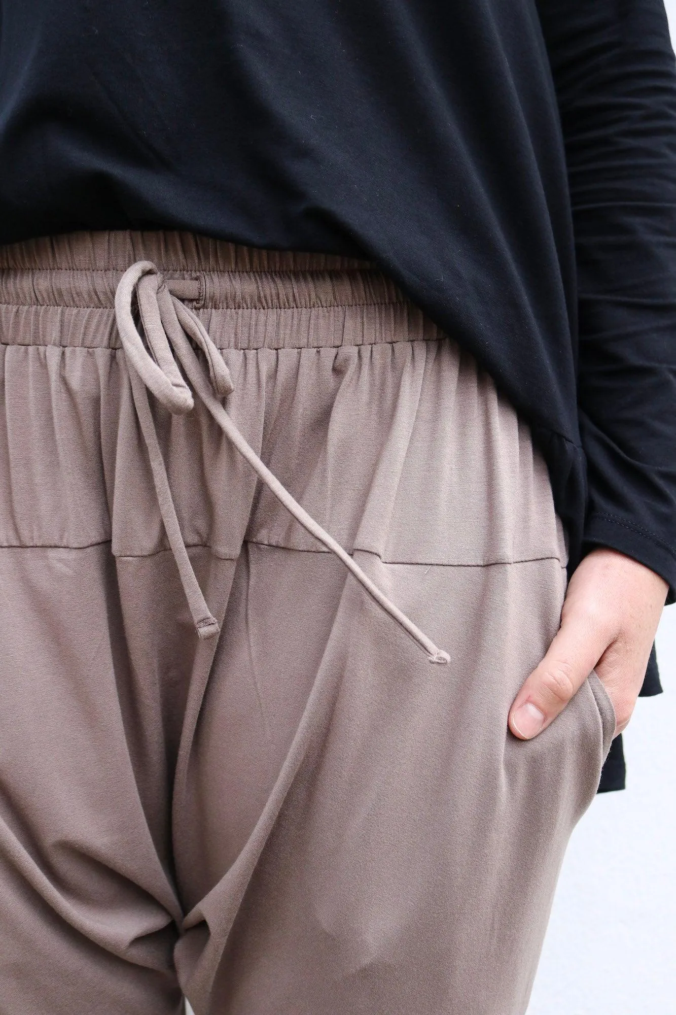 The Fae Pant - Sable