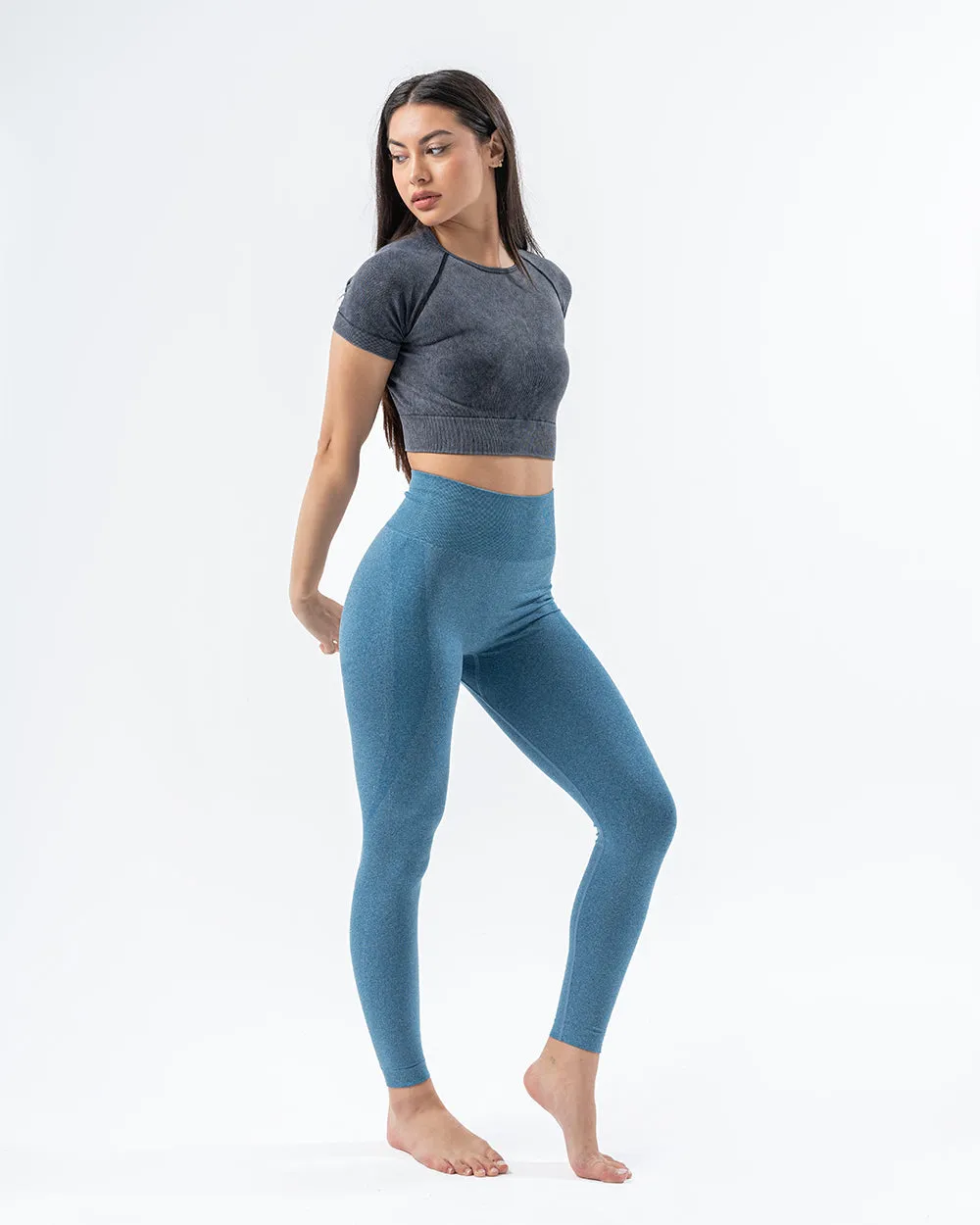 Vital Crop Top Stone Wash
